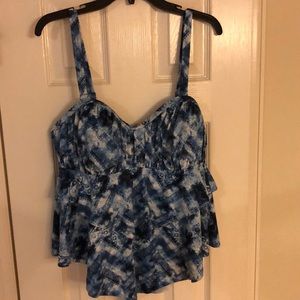Torrid 1 tankini tiered/ruffle figure flattering